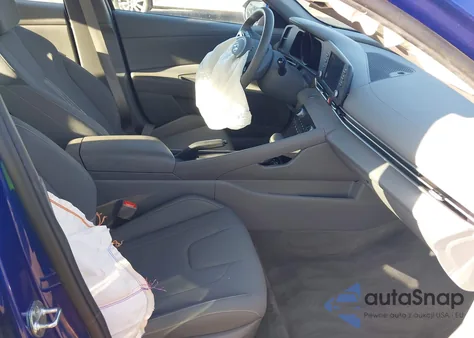 2022 Hyundai Elantra Sel from USA, damaged, VIN KMHLM4AG5NU296004